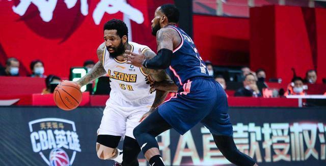  洛里昂旧将回归救主，替补登场上演梅开二度  