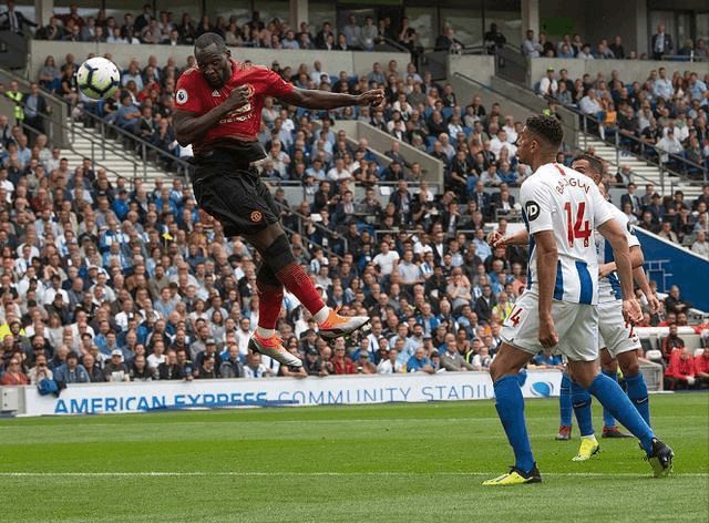  布莱顿客场逼平曼联，波特球队渐入佳境