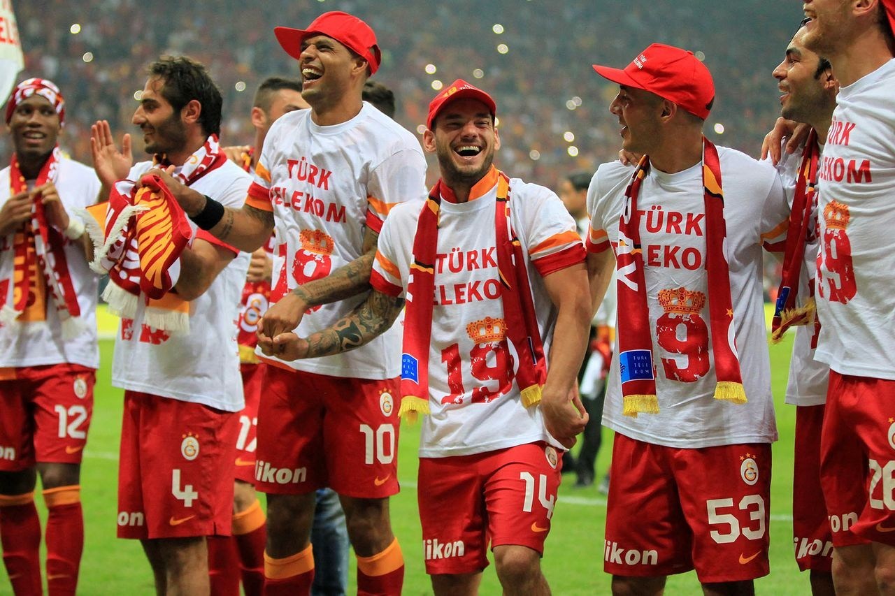  赛季末段冲刺白热化，欧冠资格争夺进入白热